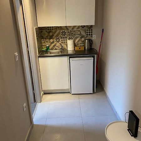 Theo Appartement Athen エクステリア 写真