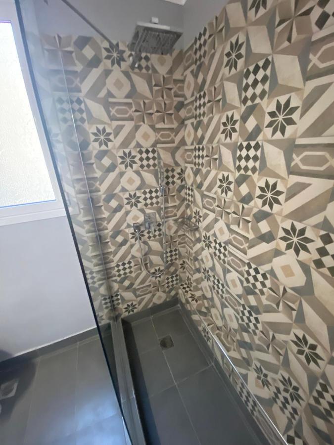 Theo Appartement Athen エクステリア 写真